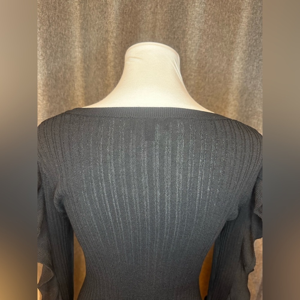 Express Black Ribbed Knit Ruffle Sleeve Top Size Small - Picture 9 of 11